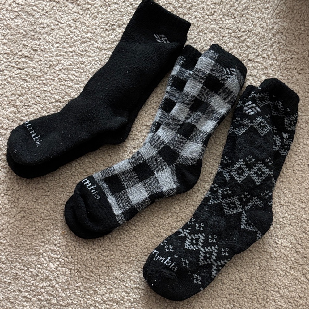 Three pairs of  Columbia Black and Gray Patterned Socks